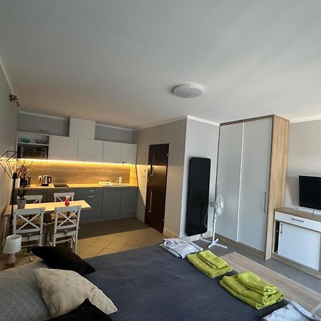 Apartamenty Typu Studio 50 Metrow Od Morza อุสตรอเนียมอร์สเกีย ภายนอก รูปภาพ