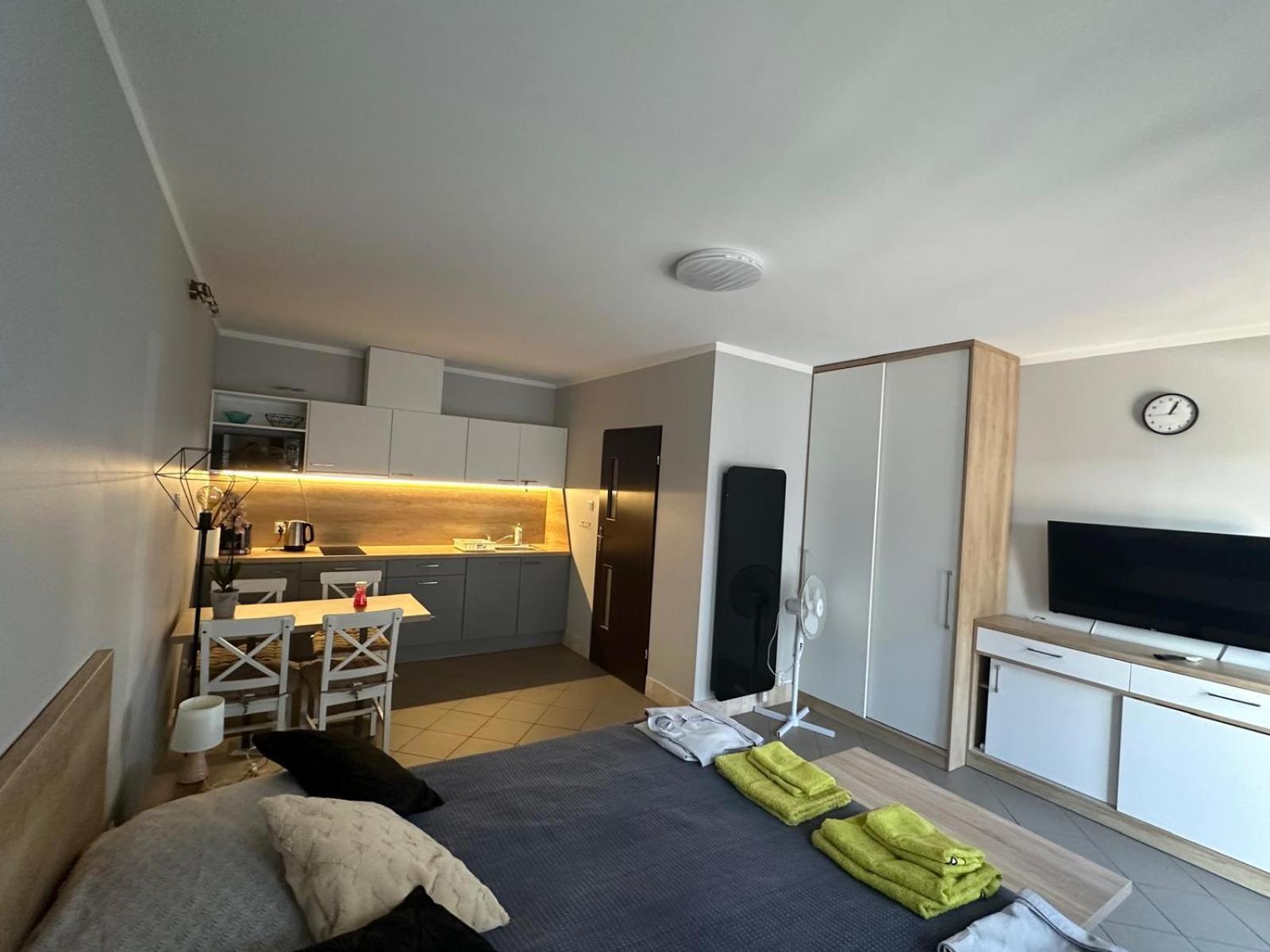 Apartamenty Typu Studio 50 Metrow Od Morza อุสตรอเนียมอร์สเกีย ภายนอก รูปภาพ